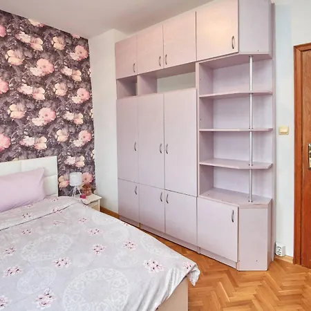 бриз Apartamento Burgas