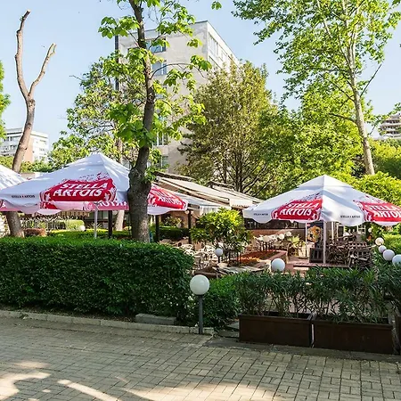 бриз Apartment Burgas City